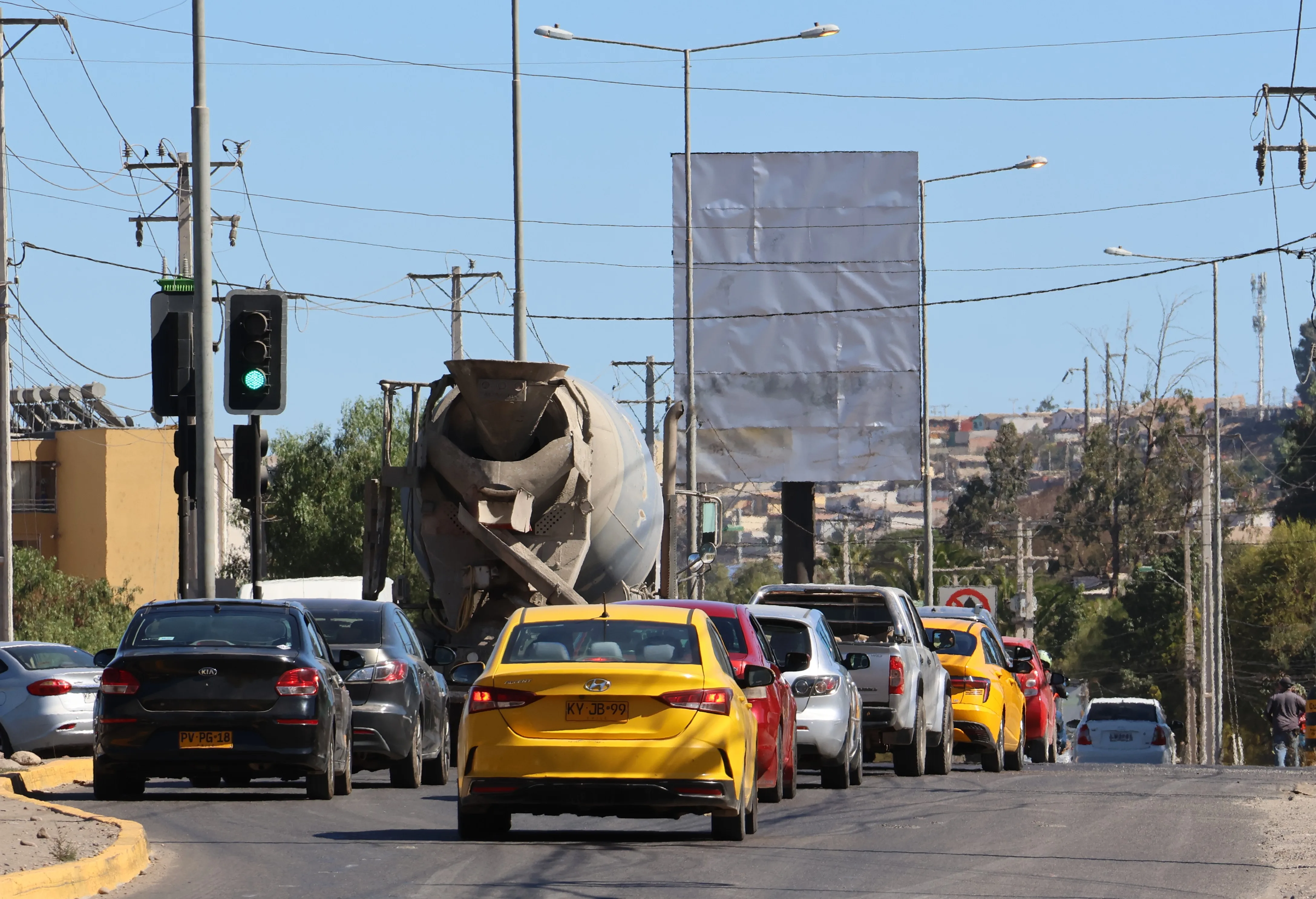 Pantalla Av. Amunátegui con Av. Larraín Alcalde, La Serena