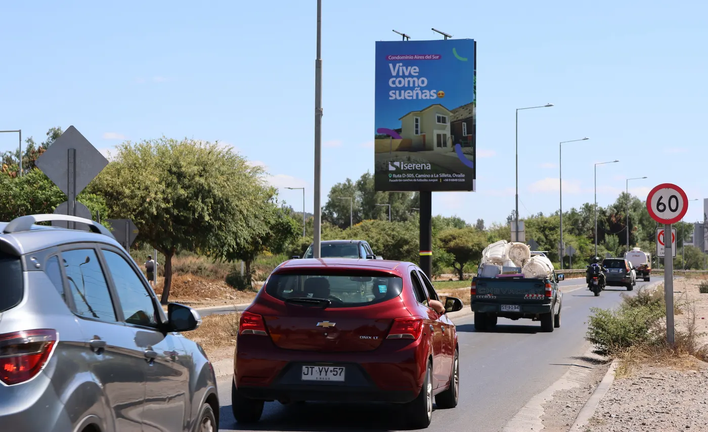 Letrero Av. Circunvalación con Av. La Chimba, Sector Sur de Ovalle