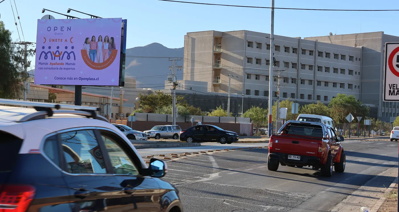 TopSite Av. Manuel Peñafiel con El Tahuén, Ovalle — cara B, dirección Open Plaza